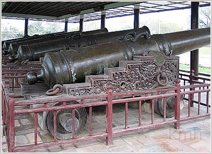 cua Ngan 3.jpg - Cổ súng Thần công